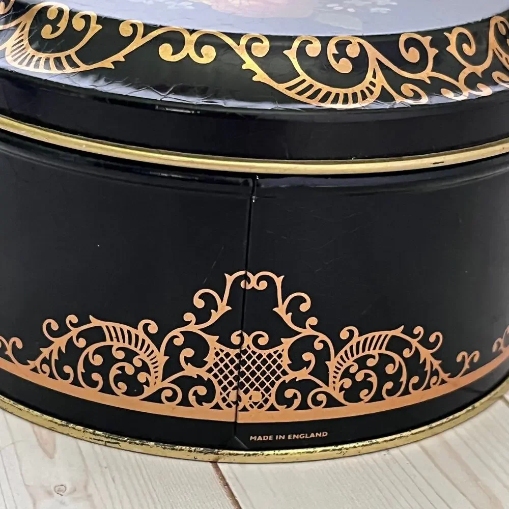 Vintage Lithograph Toleware Tin Faux Crackle Finish Floral Bouquet Gold Scrolls